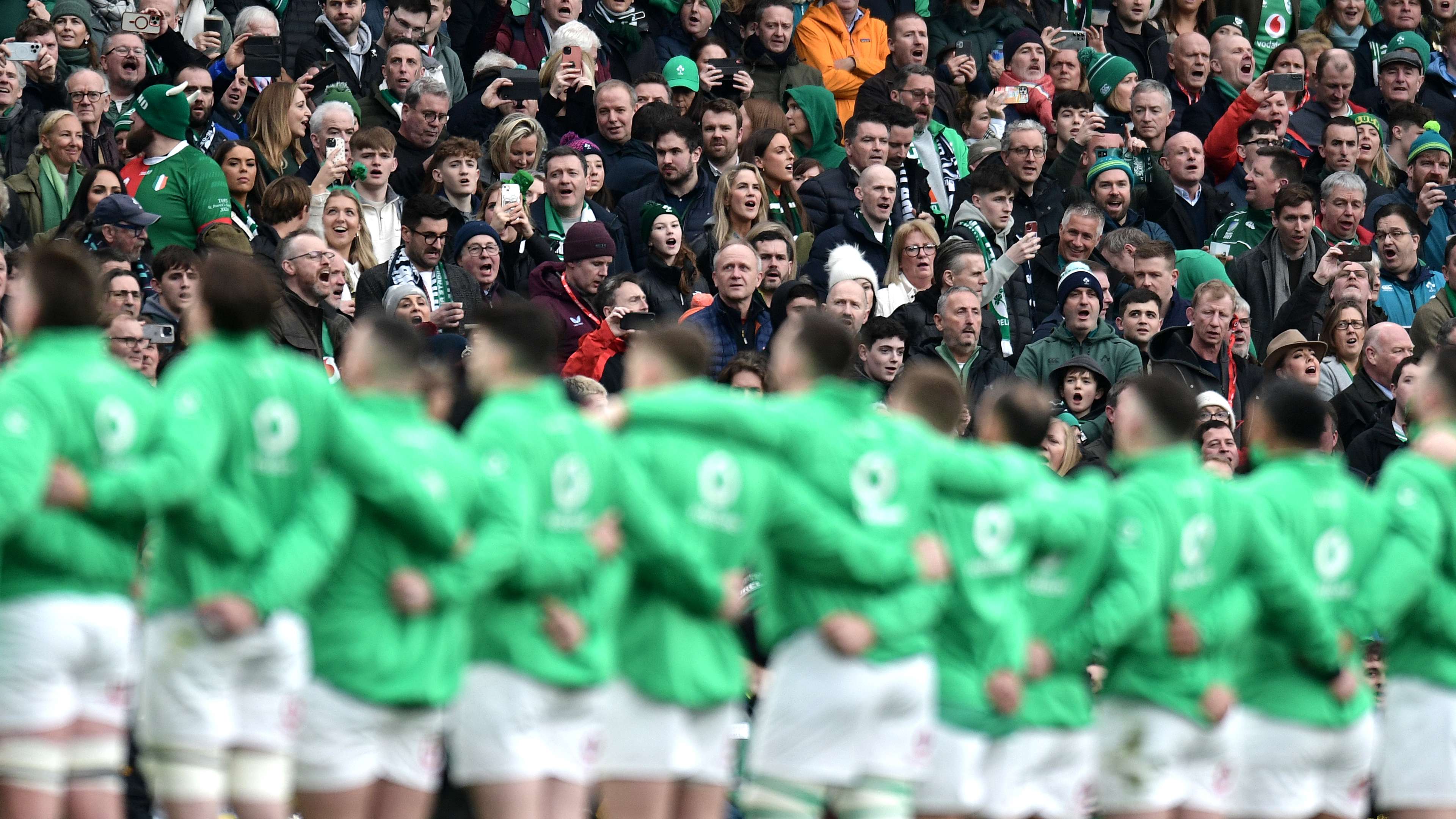 乏人情味 乏人情味